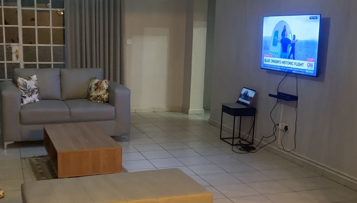 Hungwe House Victoria Falls